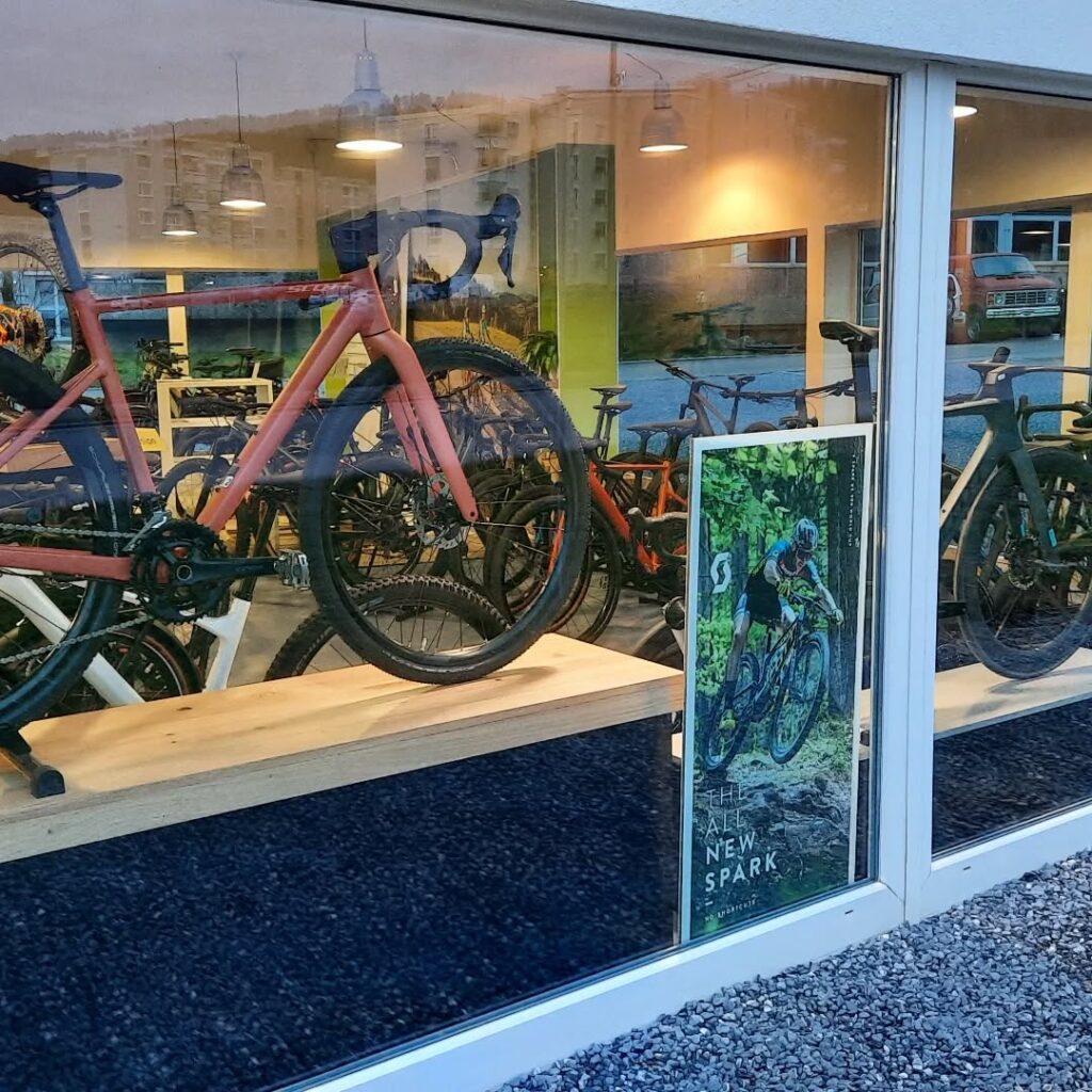 Instagram post from furttalbikes. This post is in position 4.