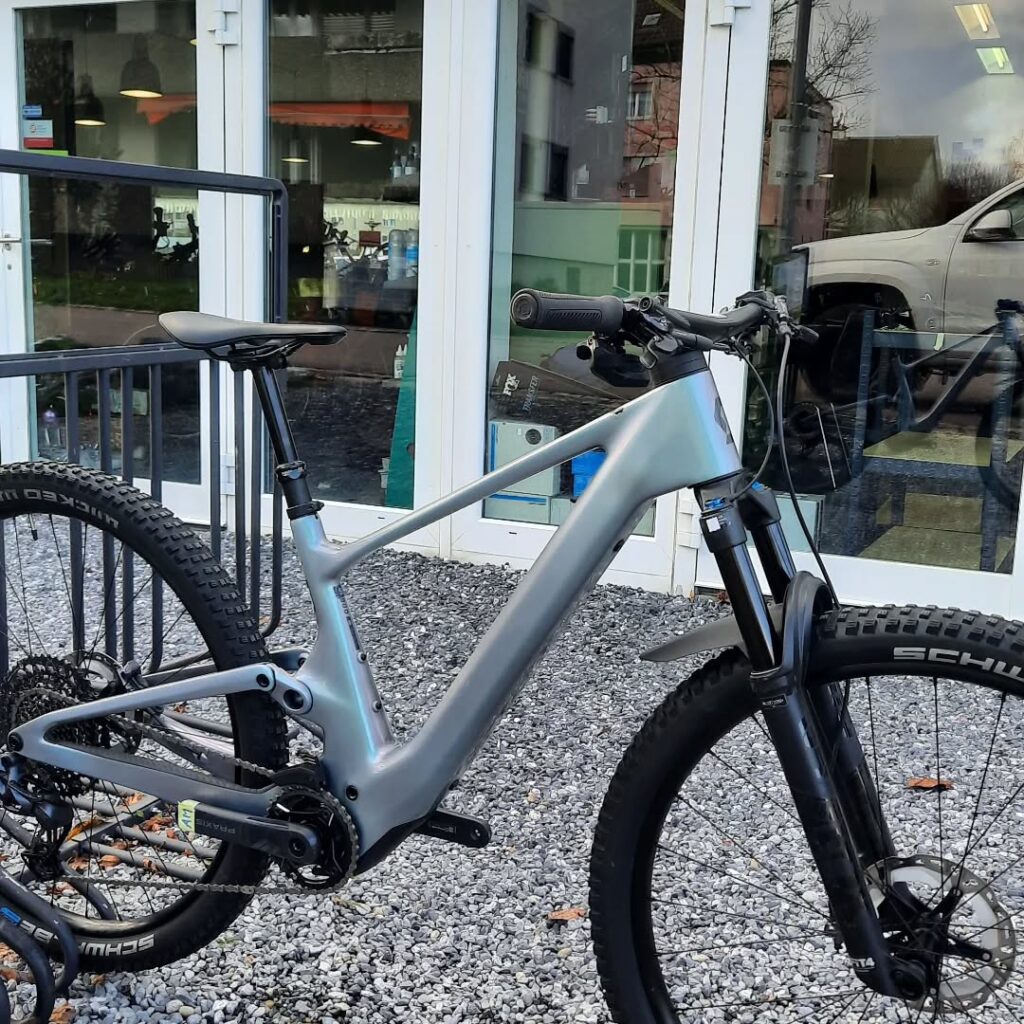 Instagram post from furttalbikes. This post is in position 5.