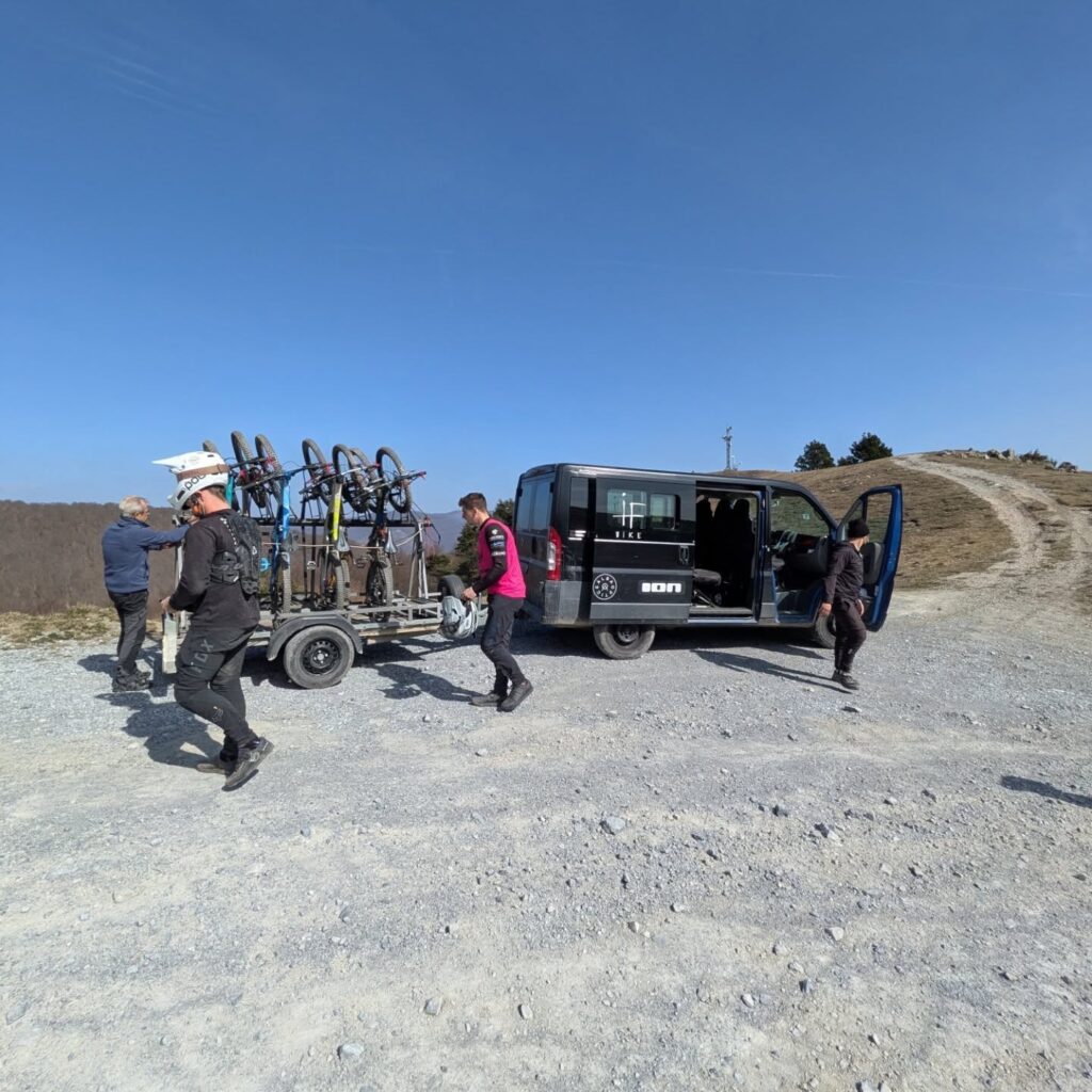 Instagram post from furttalbikes. This post is in position 3.